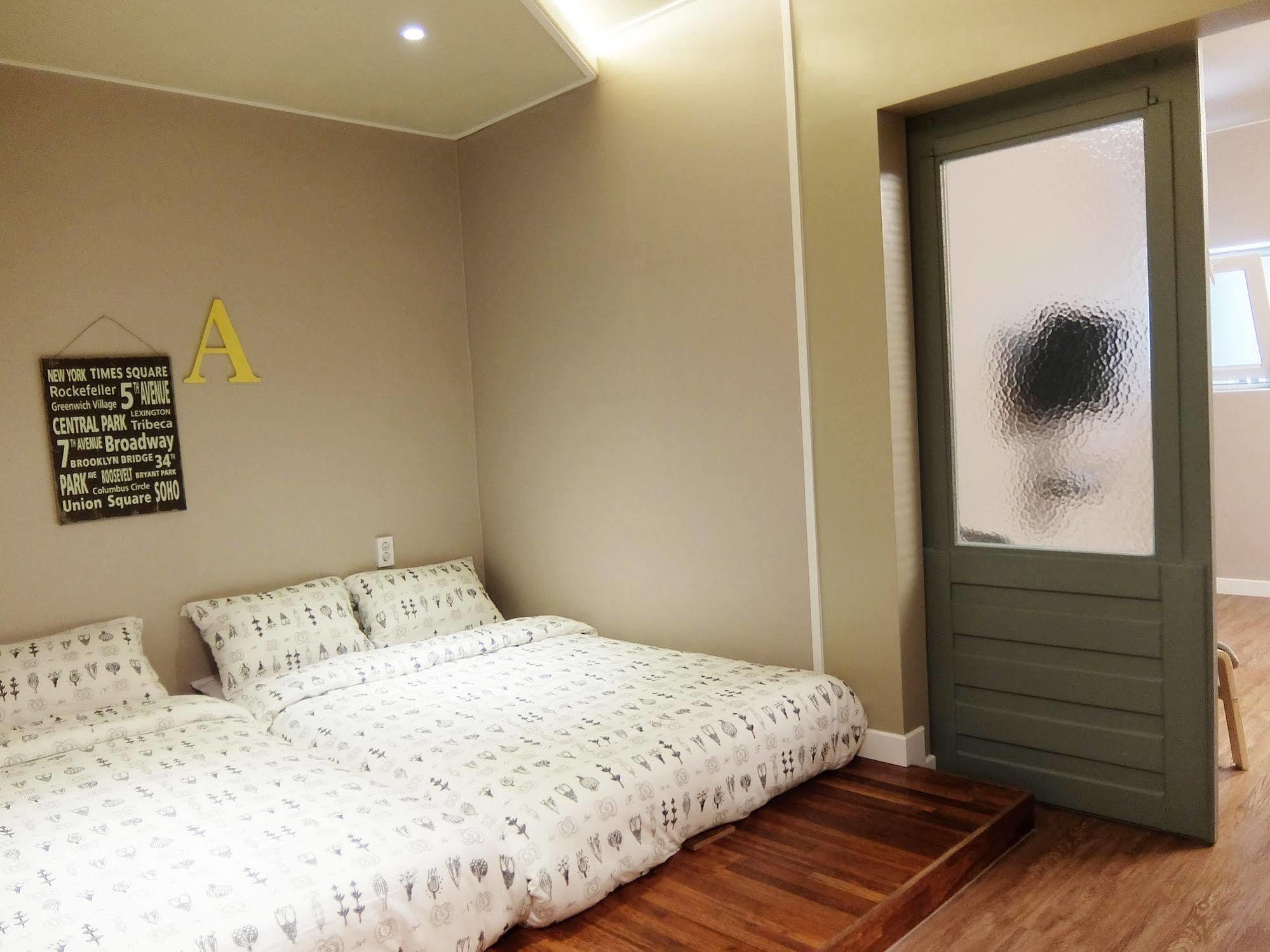 Hostel Vanilla 2 Dongdaemun โซล ภายนอก รูปภาพ